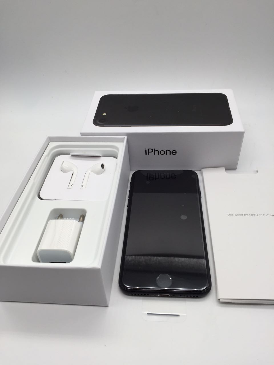 APPLE - IPH 7 128GB BLACK